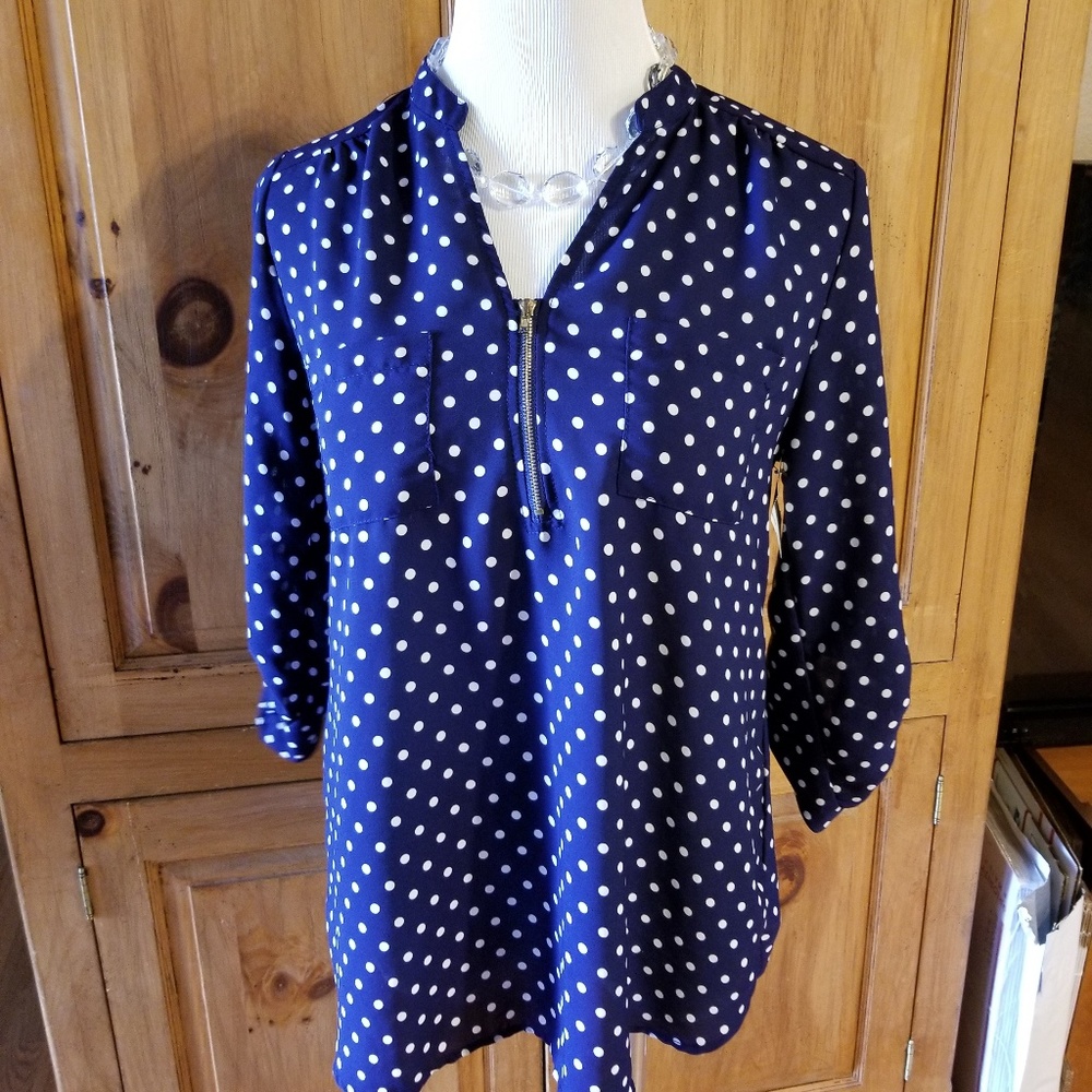 Kaii flowy Dark Blue & white polka dot shirt